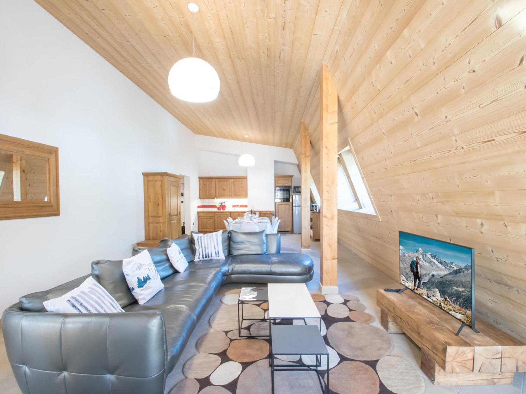 Grand Au Centre De Avec Wifi Et Garage, Proche Des Pistes - Fr-1-343-229 *